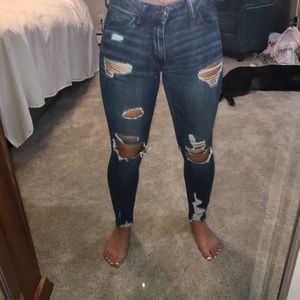 American eagle ripped jeans